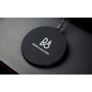Alternative view of LED Deluxe Wireless Charger